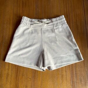Lululemon Softstreme High Rise Short tan size 6